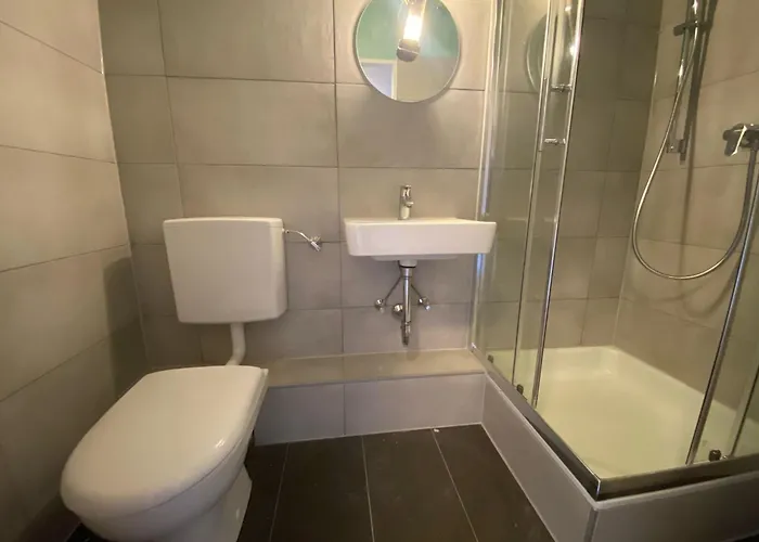 1-zimmerwohnung Mit Balkon Apartment